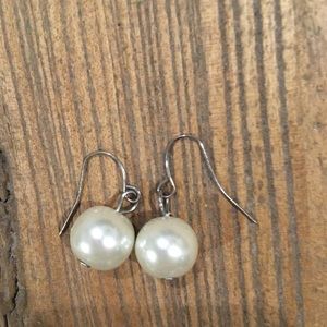 Costume Pearl earrings